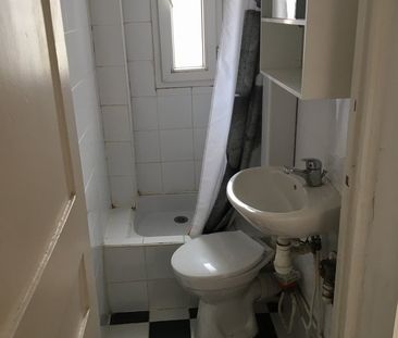 Location Appartement 1 pièce 19m² PARIS 14ème - Photo 2