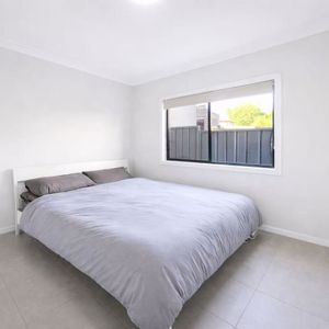 Ganny Flat/137 Belmore Road, Pe Belmore Road, Peakhurst NSW 2210 - House For Rent | Domain - Photo 3