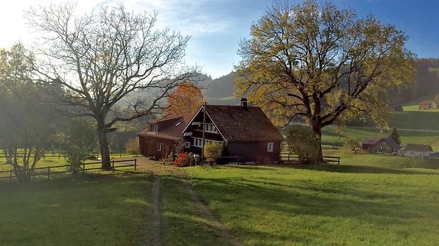 5 Zimmer-Haus in Teufen (AR), möbliert, auf Zeit - Photo 1