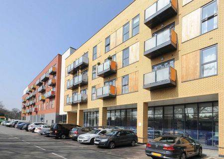 Coombe Lane, SW20 0BS, London - Photo 4