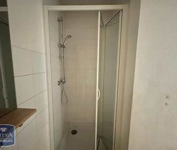 Location Appartement 4 pièces 80m² ST ETIENNE 42000 - Photo 5