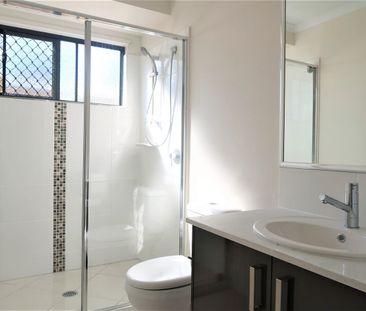 Spacious two-bedroom duplex home. - Photo 6