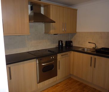 2 bedroom apartment to rent - Photo 5