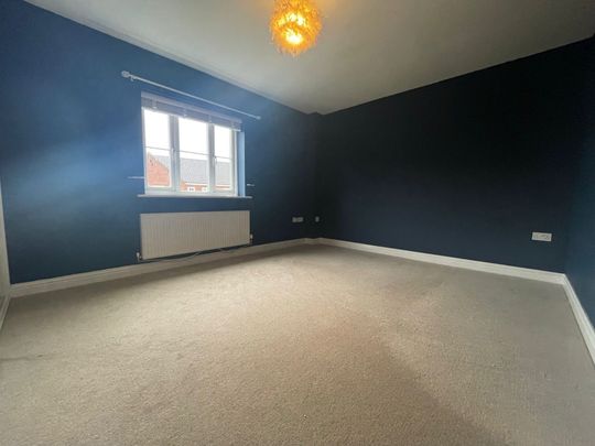 3 bedroom semi-detached to rent Woodpecker Lane, Norwich - Photo 1