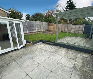 St Michaels Road, Long Stratton, NORWICH - Photo 4