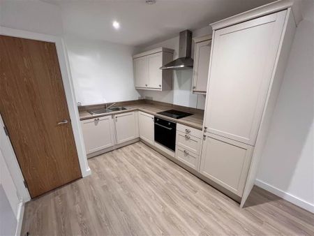 14b High Street, Newtownards, BT23 7HY - Photo 3