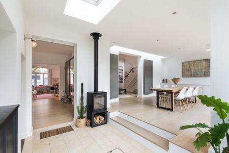 Tout savoir sur cette maison à Watermael-Boitsfort, à Watermael-Boitsfort - Photo 2