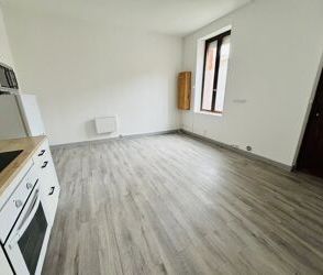Location Appartement 2 pièces 35 m2 à Saint-Quentin - Photo 6