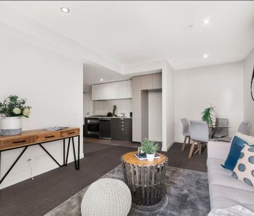 NORTH-FACING WITH CONTEMPORARY FLAIR - Photo 3