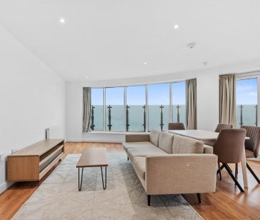 2 bedroom penthouse to rent - Photo 1