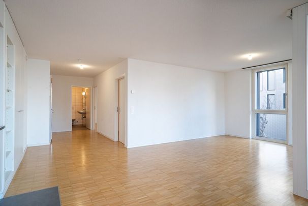 Beautiful 3.5 room apartment with loggia in Lausanne - Photo 1