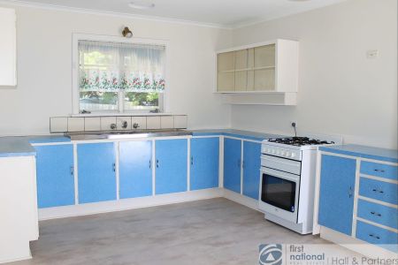 10 Walton Court, Narre Warren - Photo 3