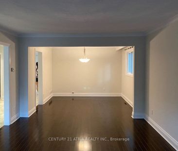 For Lease - 210 Centre Street, Richmond Hill, Ontario - Photo 5