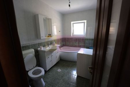 Vila Clinceni - Ciorogirlei. - Fotografie 4