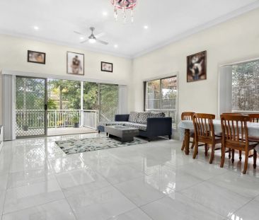 Great Family Home In Ideal Location - Photo 3