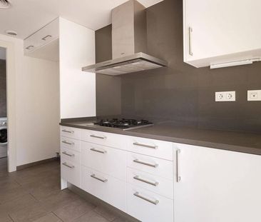 Luxury 5 room Detached House for rent in Sabadell, Catalonia - Photo 4