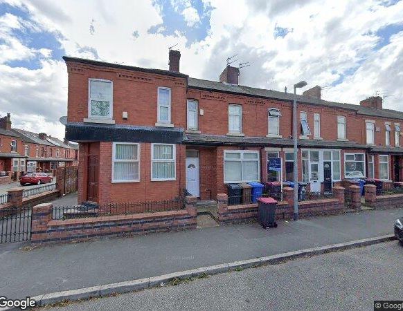 Room in a Shared House, New Cross Street, M5 - Photo 1