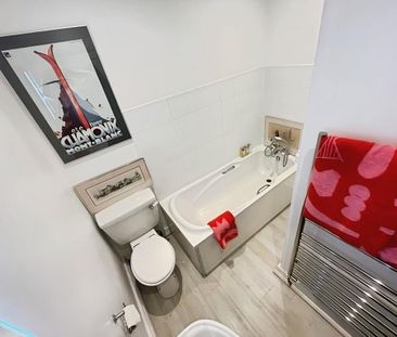 2 bedroom terraced house to rent - Photo 1