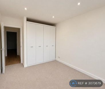 5 bedroom semi-detached house to rent - Photo 6