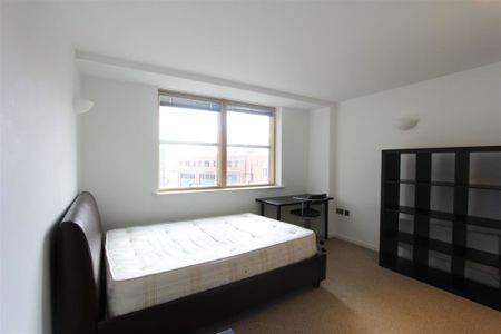 West Point, Leeds City Centre, LS1 4JL - Photo 2