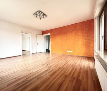 Attraktive 3-Zimmer-Wohnung mit separatem Essbereich und zwei Balko... - Foto 2