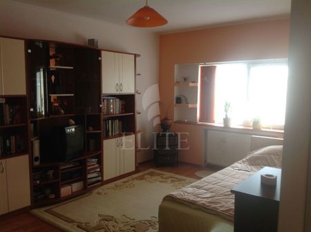 Apartament 2 camere în zona STEJARULUI - Fotografie 4