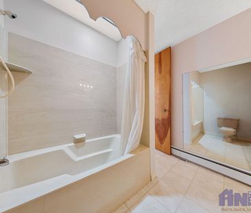 College Park - 6 Bedroom House - 3326 Cronkite Street EXECUTIVE SHO... - Photo 5