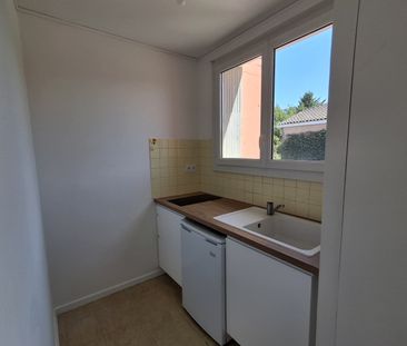 Location Appartement 1 pièce 29m² - Photo 2