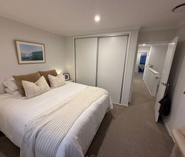 Modern, Air-Conditioned, Hobsonville lifestyle - Photo 5