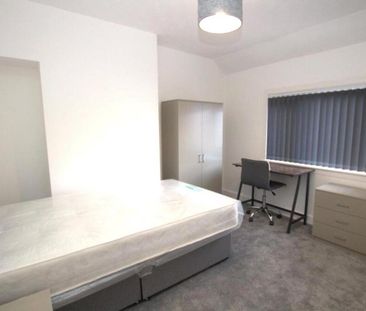3 bedroom maisonette to rent - Photo 3
