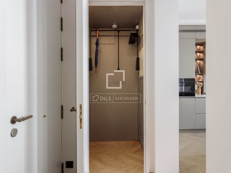 Excellent 1 Bedroom apartment for rent in Cortes / Huertas, Madrid - Photo 4