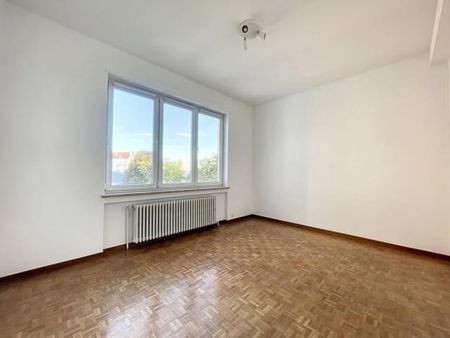 Appartement te huur - Foto 2