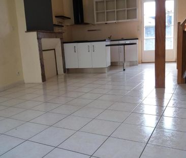 Location Maison 4 pièces 92m² VOUVRAY 37210 - Photo 2