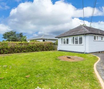 13 Marion Street, Silverstream - Photo 5