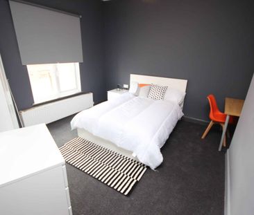 Lydford Street - Photo 2