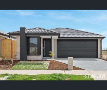 8 Tipperary Drive, Rockbank, Vic 3335 - Photo 6