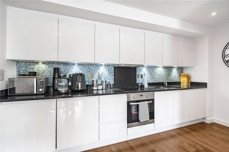 Enterprise Way, London, SW18 - Photo 3