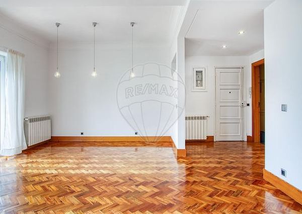 Apartamento T3 em Lisboa