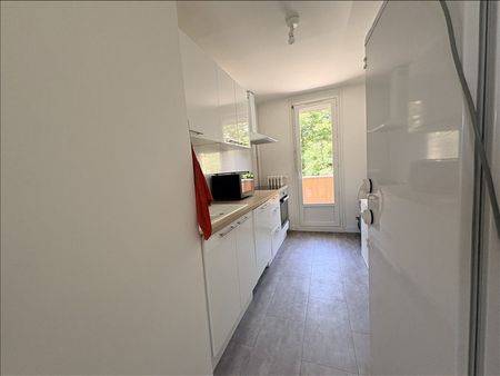4 pièces - Meublé - 65,16 m² - 1er étage - Colocation autorisée - Photo 2