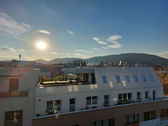 NEUBAUGASSE NAHE LENDPLATZ: SONNIGE MÖBLIERTE SINGLE DG-GARCONNIERE UM € 499,-- inkl. BK - Foto 1