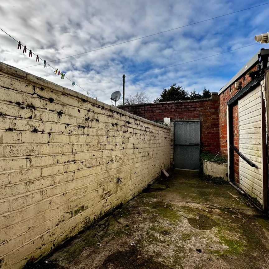 Cunliffe Road, Blackpool - Photo 1