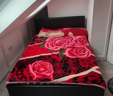 Studio Flat, Spencer Road, IG3 - Photo 5