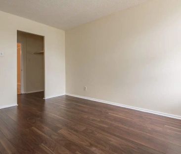 2176 Blossom Drive — 2 bedroom apartment - Photo 2