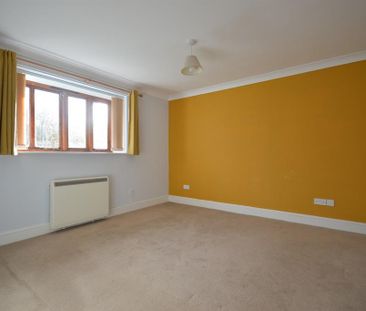 2 bedroom terraced bungalow to rent - Photo 3