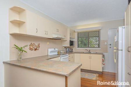 13 Choonda Street, Cranbrook, QLD 4814 - Photo 2