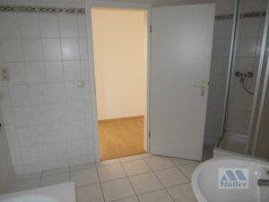 Jößnitzer Str. 141, Wohnung 11 ~~~ 2 Balkone, Bad mit Wanne und Dusche, Keller - Photo 4