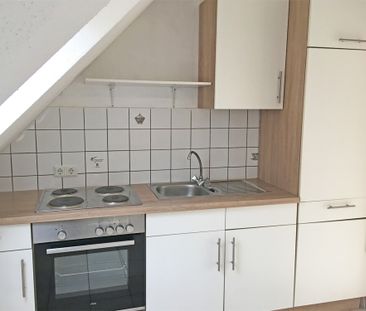 Dachgeschosswohnung mit Extras! - Photo 3