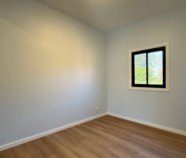 MODERN HOME IN THE HEART OF ST MARYS! - Photo 5