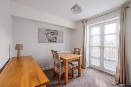 2 bedroom property to rent in Huddersfield - Photo 3