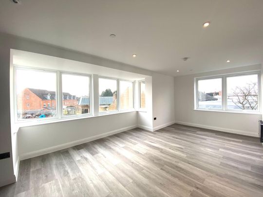 2 bedroom flat to rent - Photo 1